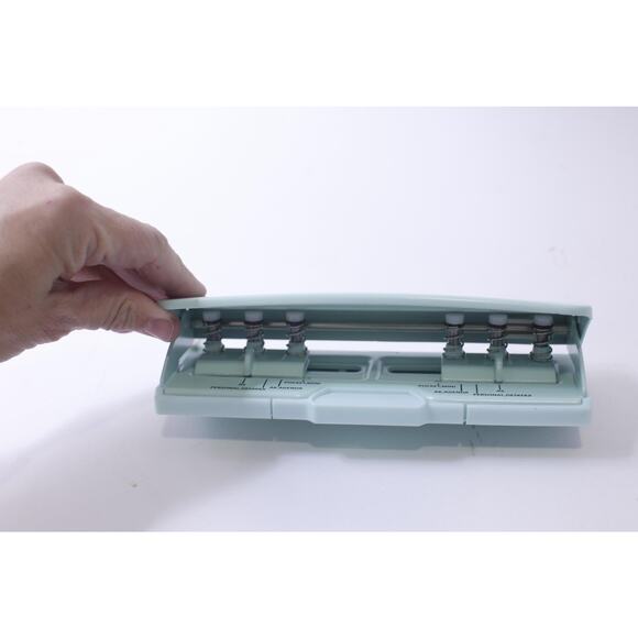 Agenda 52, Light Blue Paper Day planner Punch, 6 Holes, Disc Bound, Office - Picture 2 of 3